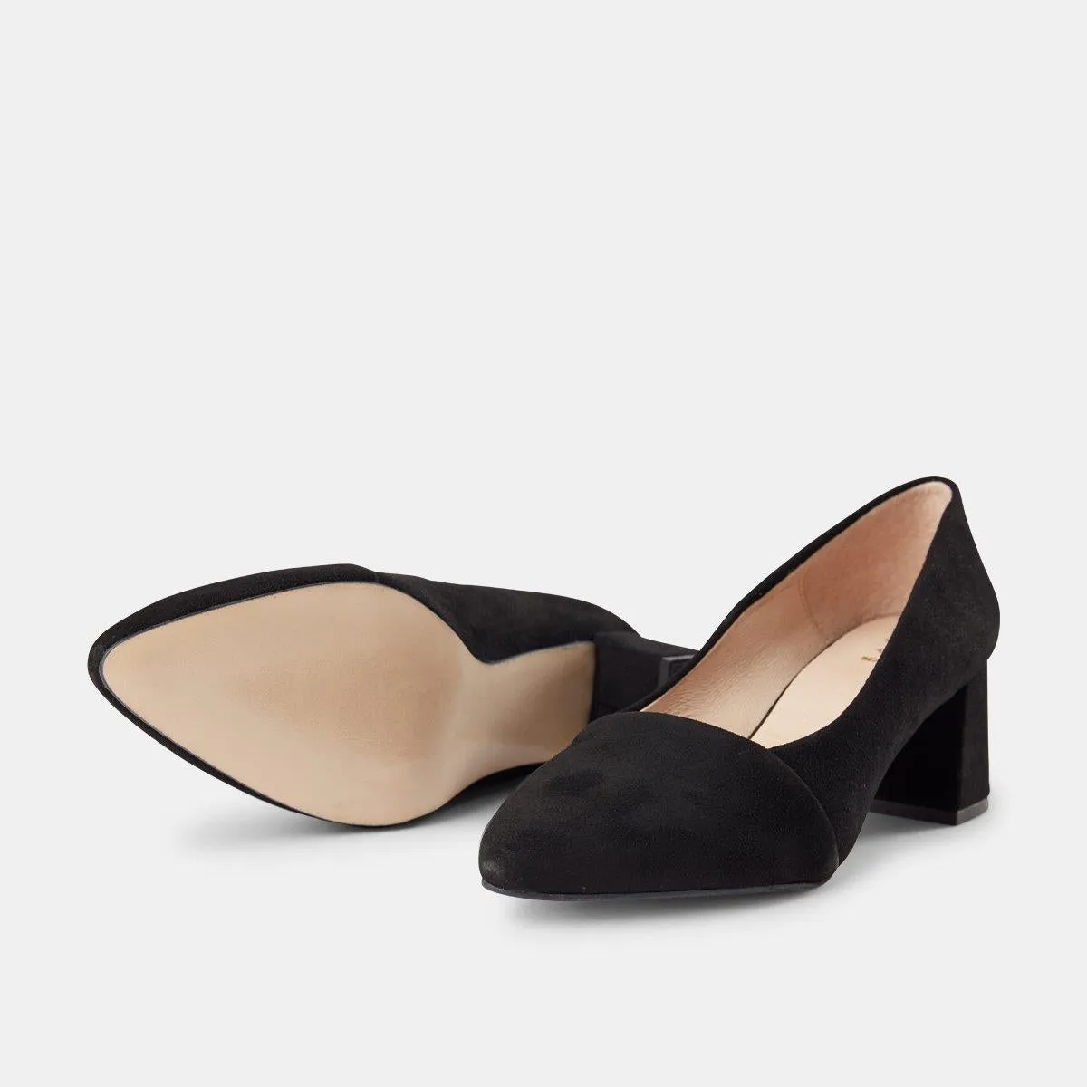 Allison Suede Pump (Black)