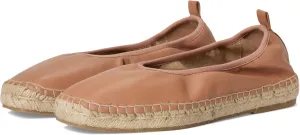 André Assous Women's Geneva Loafer Flat