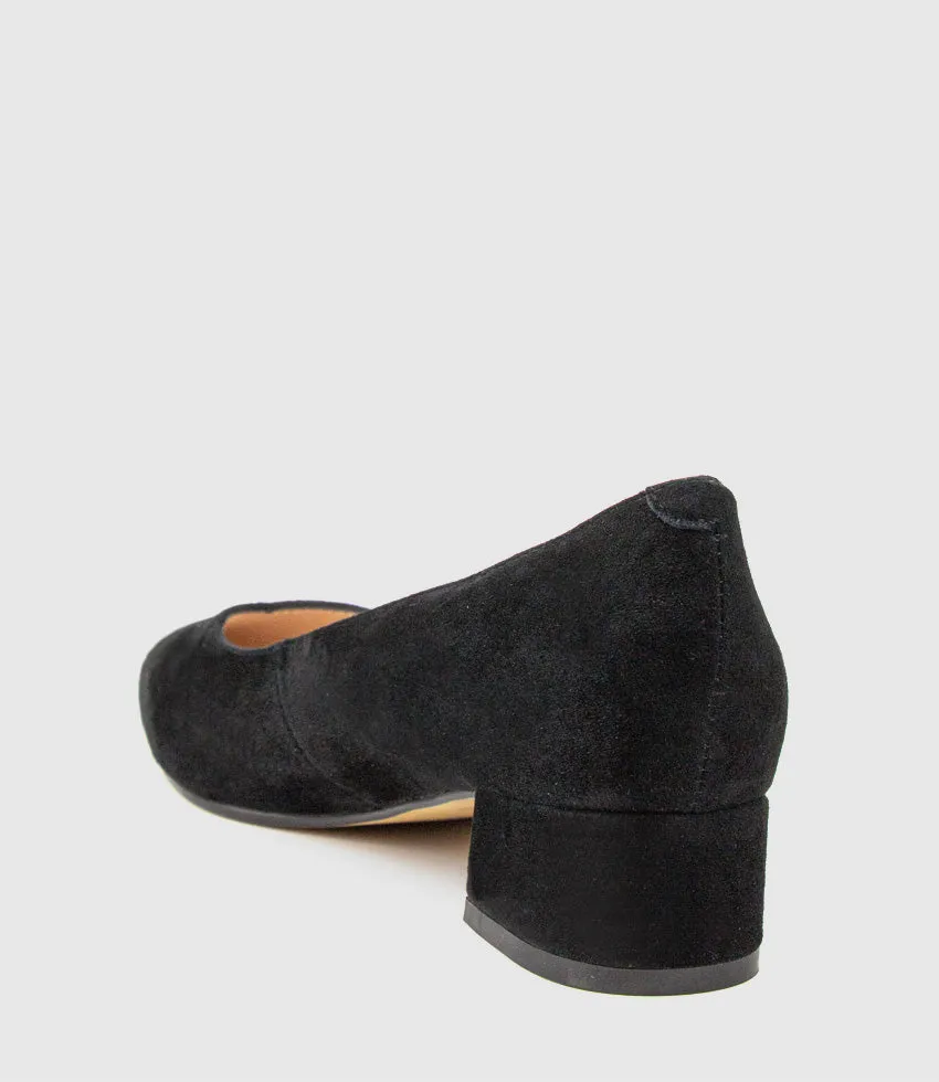 AUDREY35 Low Block Heel Pump in Black Suede