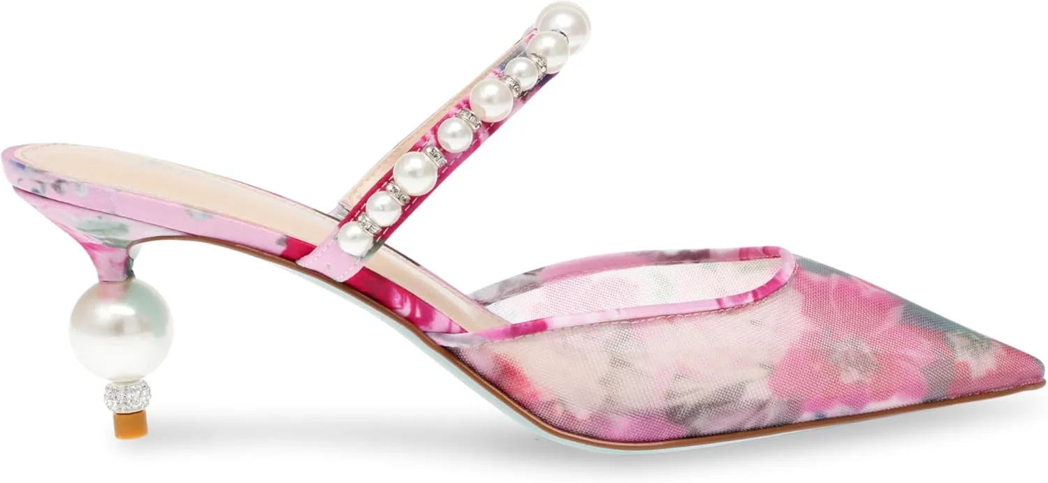 Betsey Johnson Women's Evey Pump