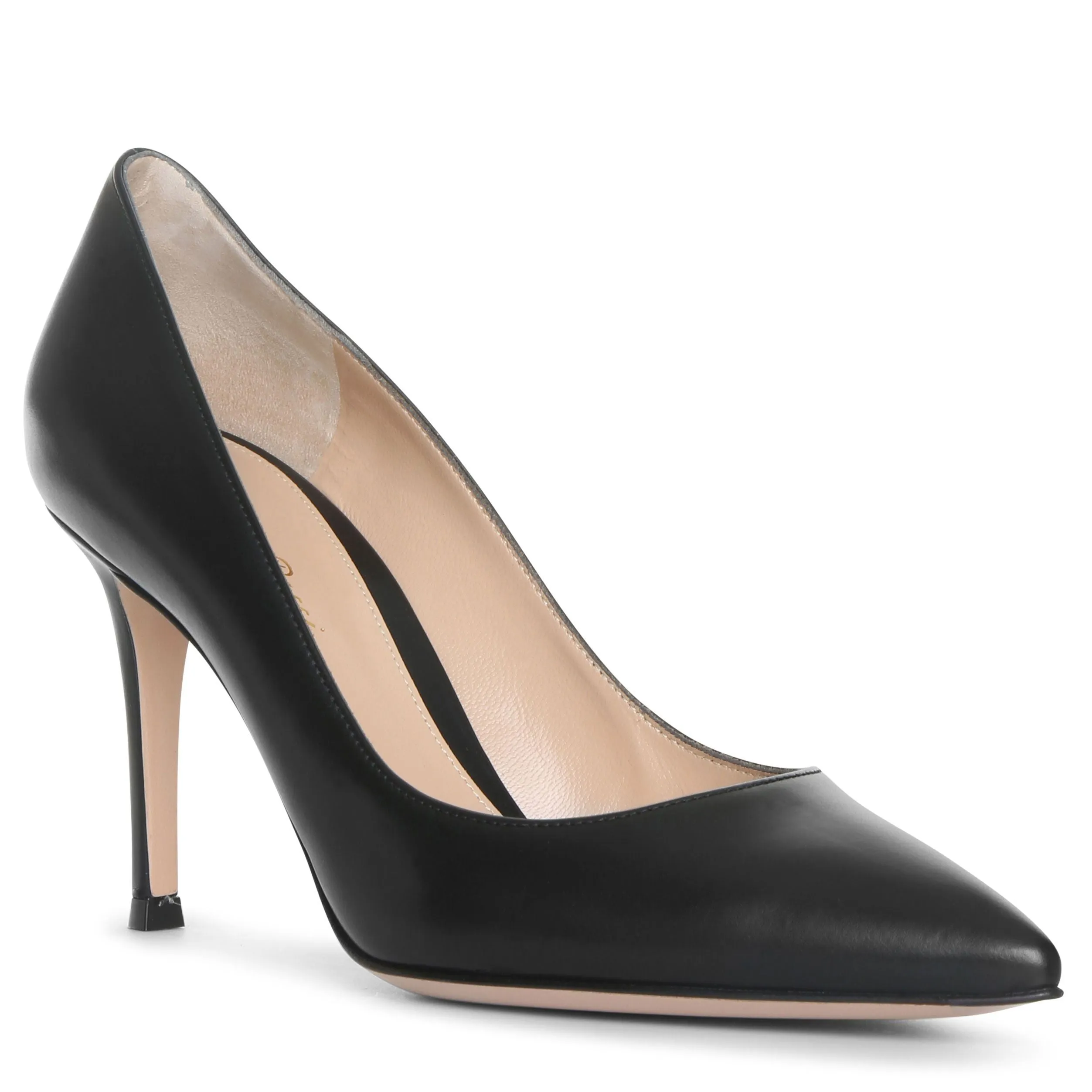 Black leather pump