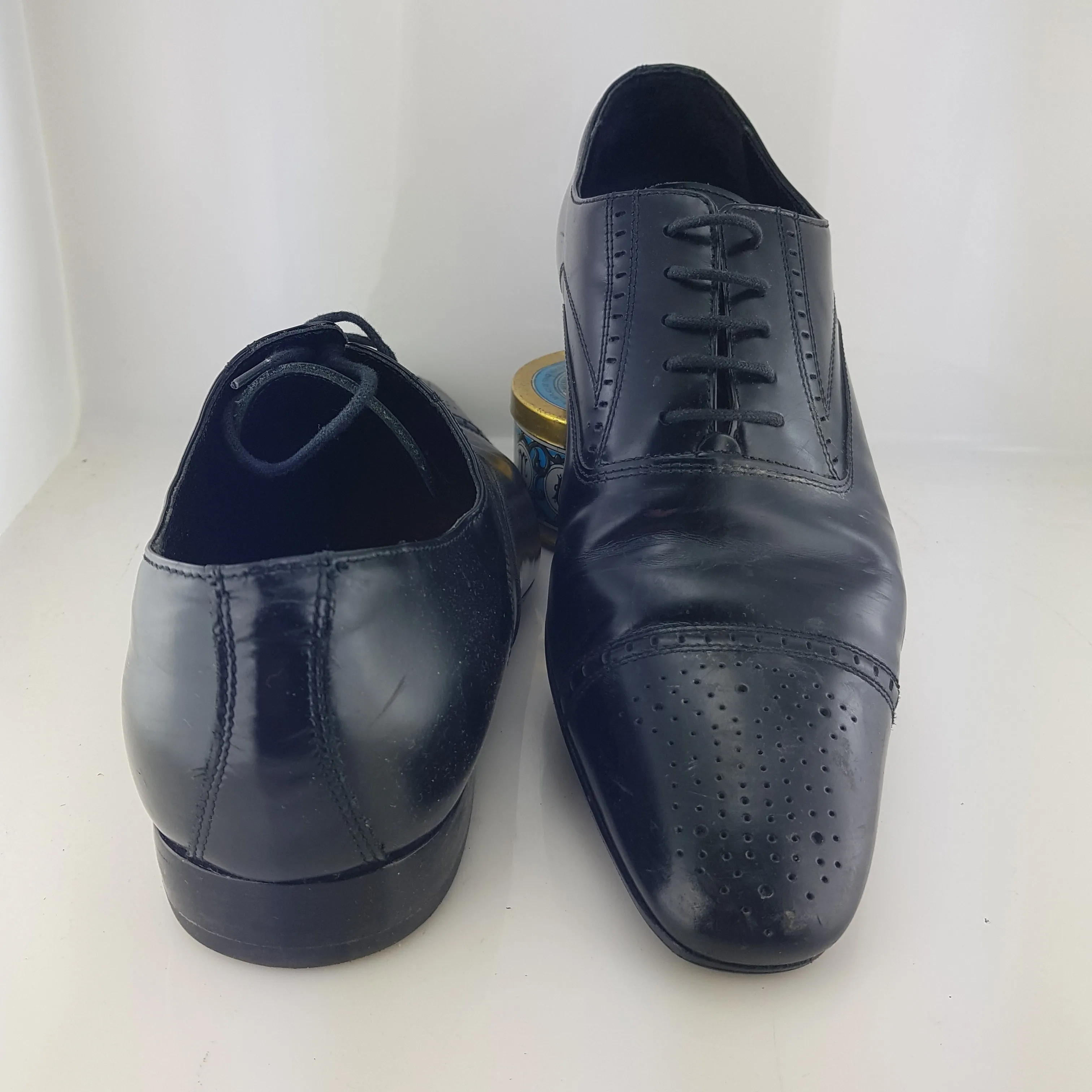 Black oxford