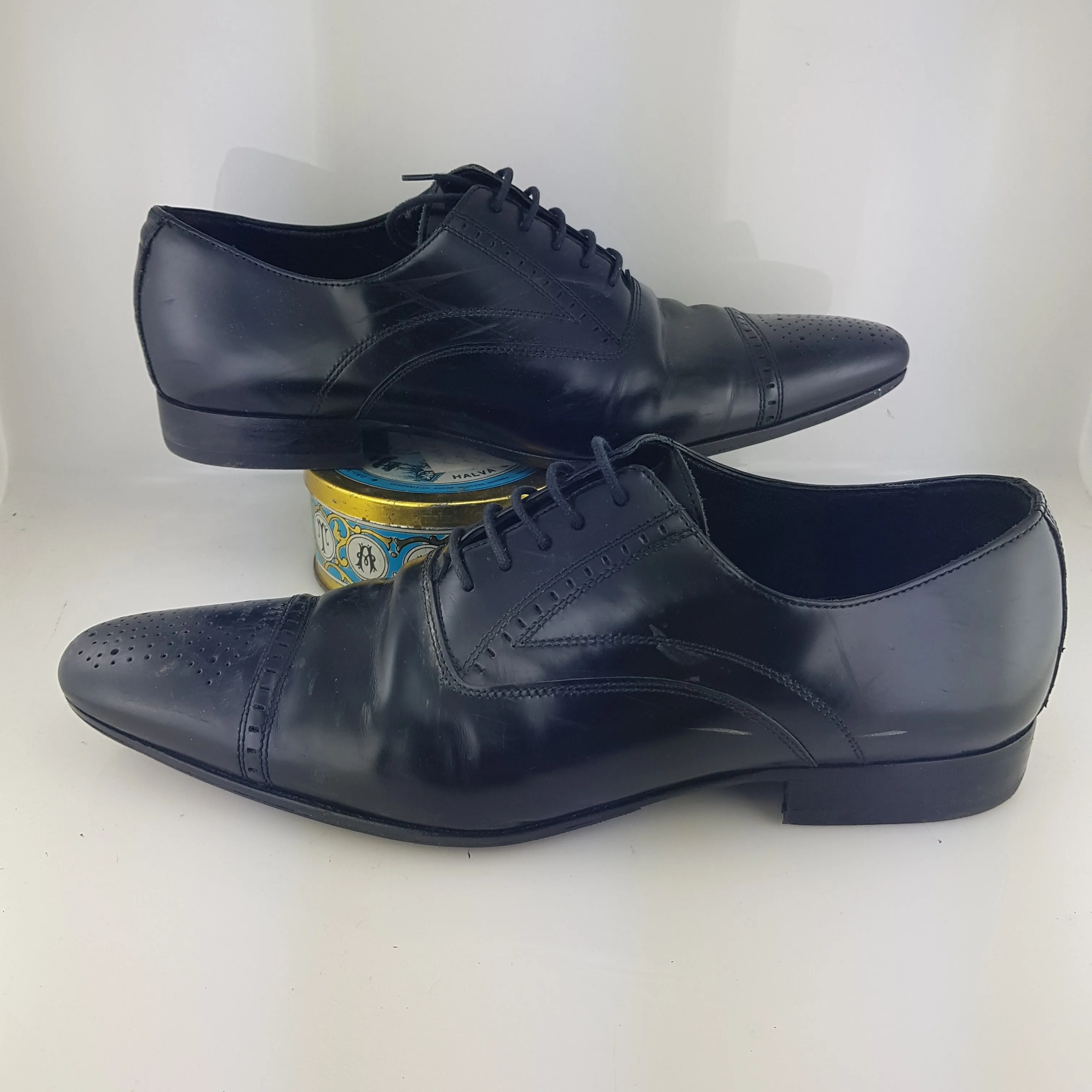 Black oxford