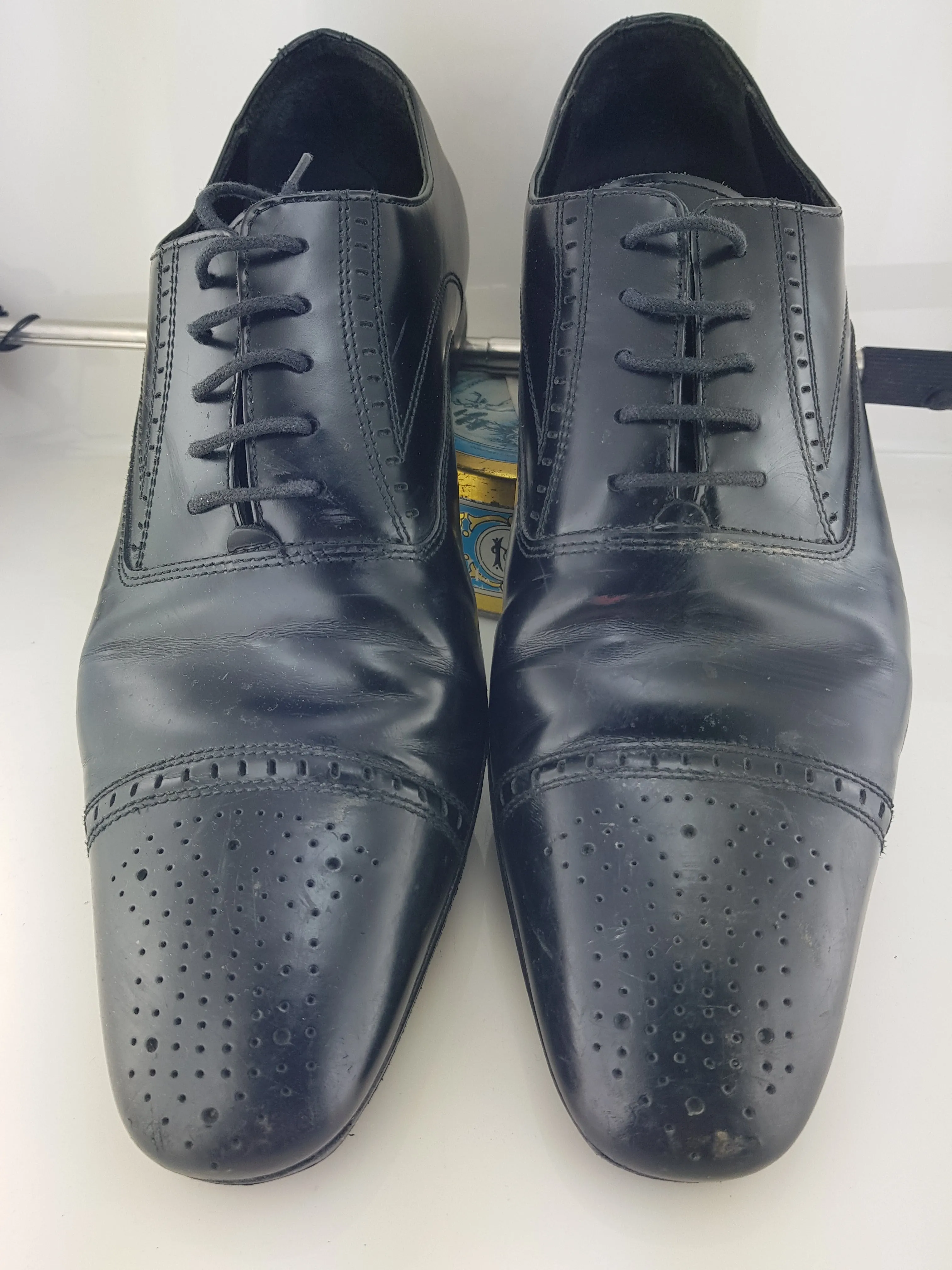 Black oxford