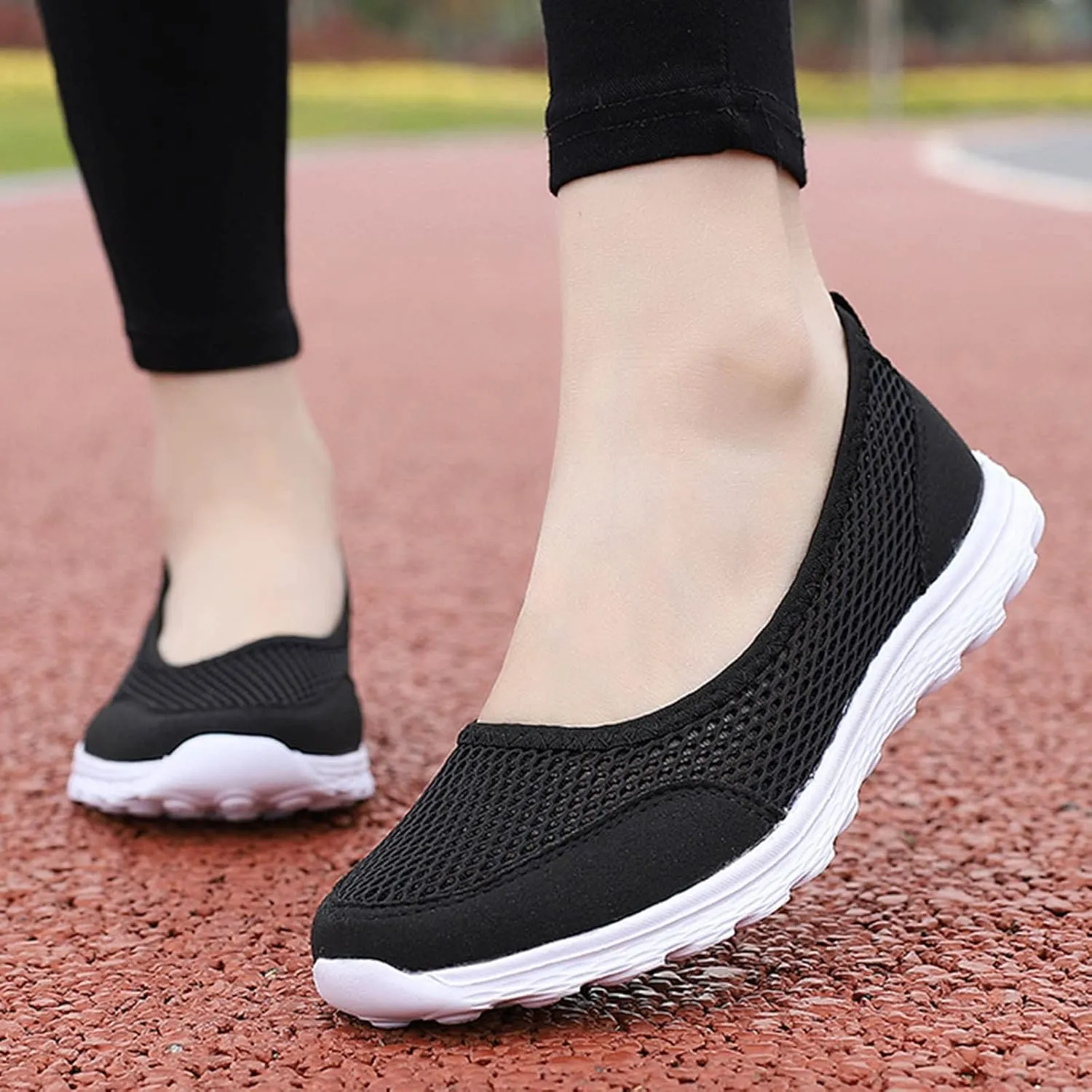 CsgrFagr Women Breathable Lace Up Shoes Flats Casual Shoes Unisex Lightweight Work Shoes Sporty Breathable Slip Work Trainers Hospitality Shoes Women (Black, 8)