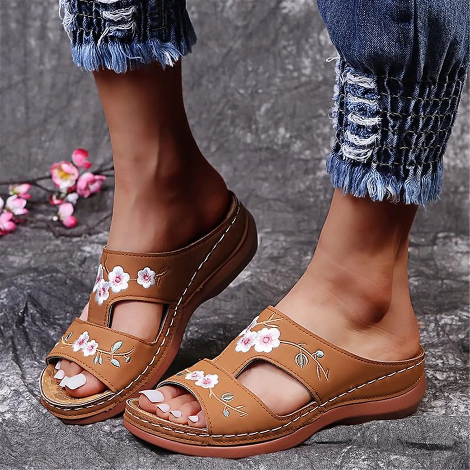 DOIX Garden Loafer Flat Shoes for Women Flowers Embroidered Slip on Mules Driving Shoes Lightweight Breathable Backless Slides Slippers Comfortable Walking Shoes,Brown,US11/EU42