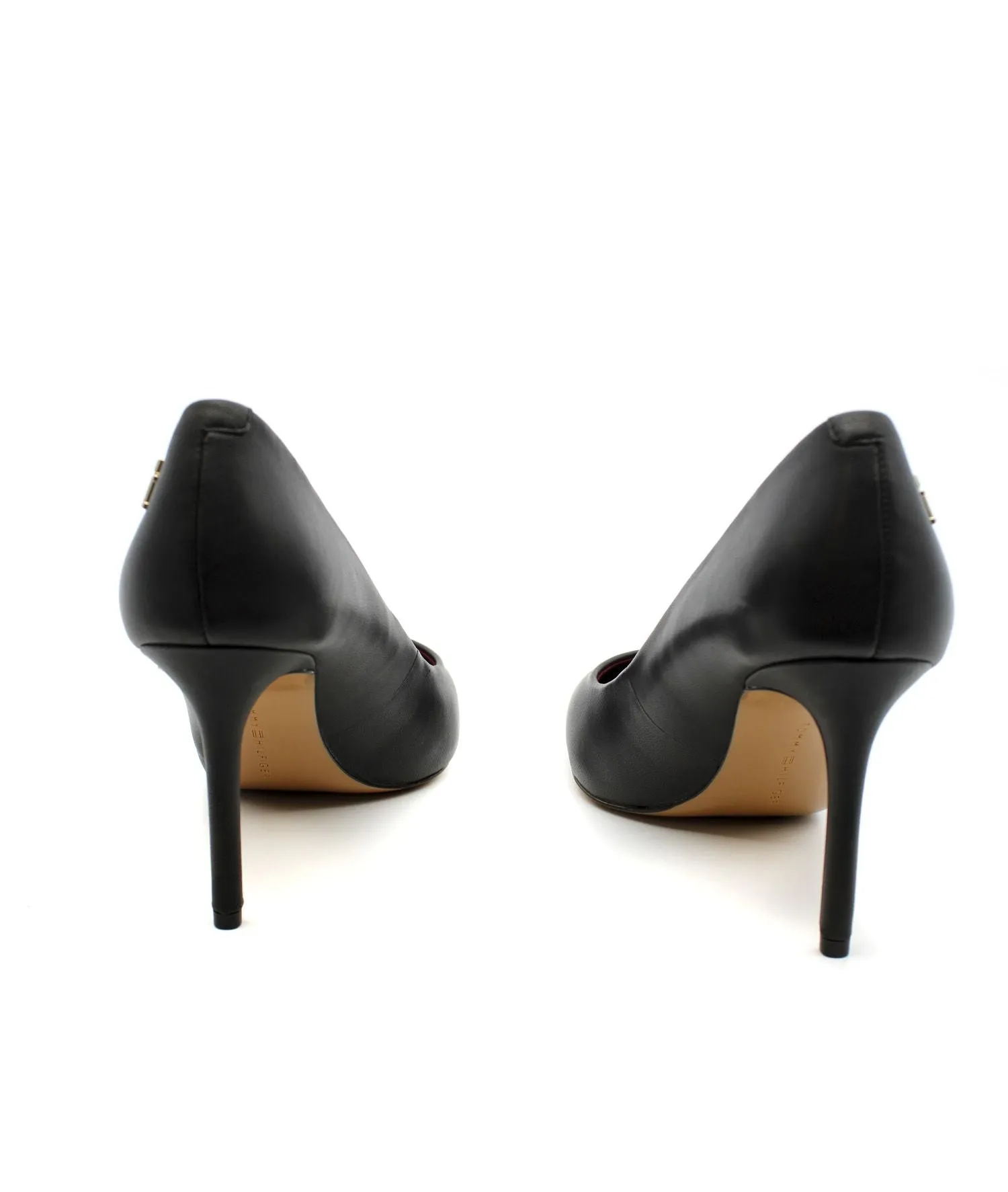 Essential Pointed Pump