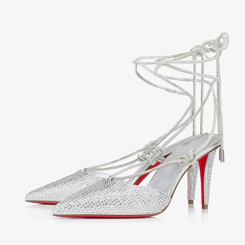 Fashionable Silver Strass-Embellished Suede Pumps