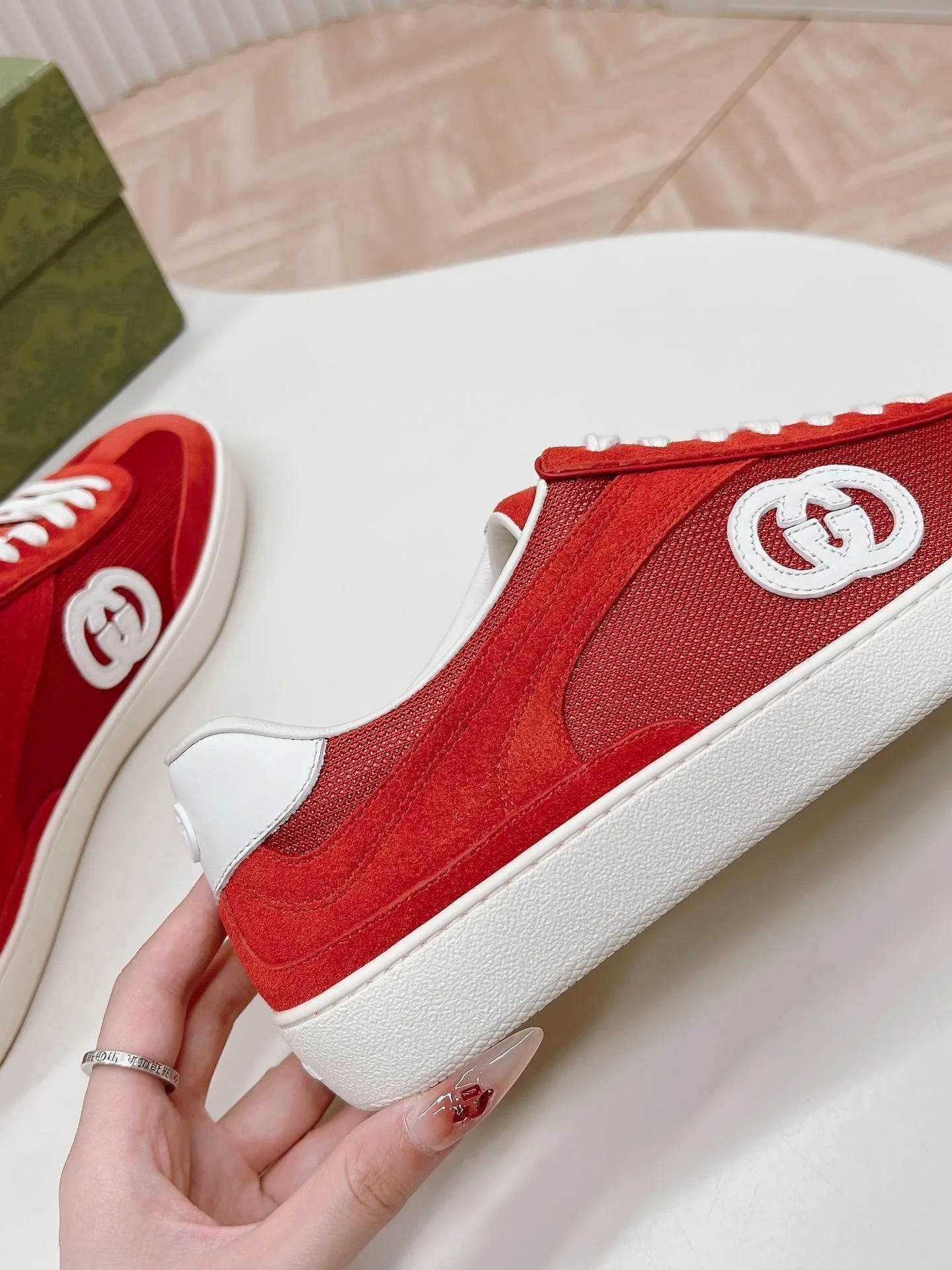 G MESH IN Limited time Gucci INTERLOCKING RED WITH CHERRY Multi-functional SNEAKER AND SUEDE