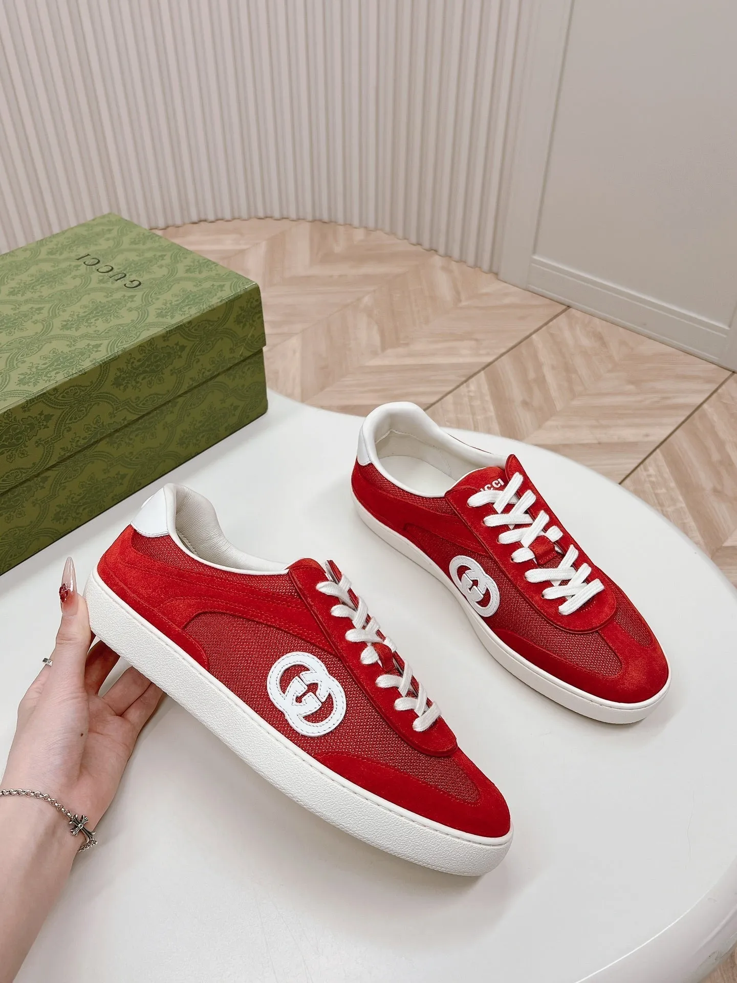 G MESH IN Limited time Gucci INTERLOCKING RED WITH CHERRY Multi-functional SNEAKER AND SUEDE
