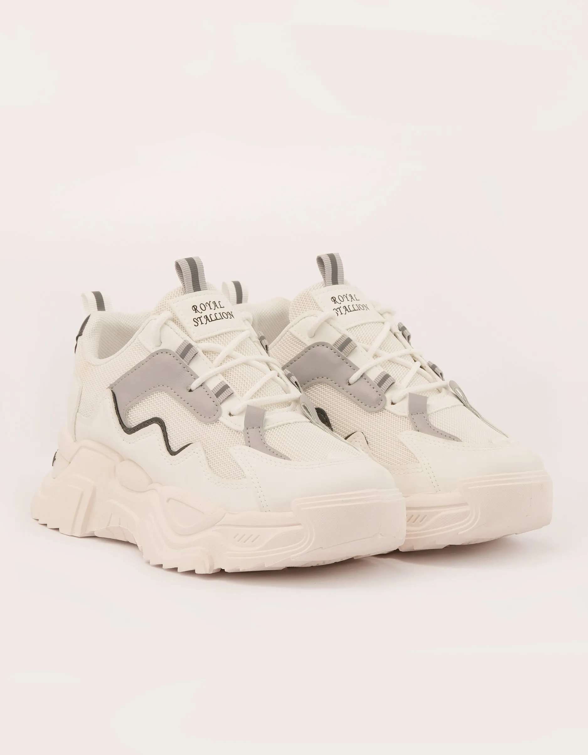 Ivory Wave Fashion Sneakers