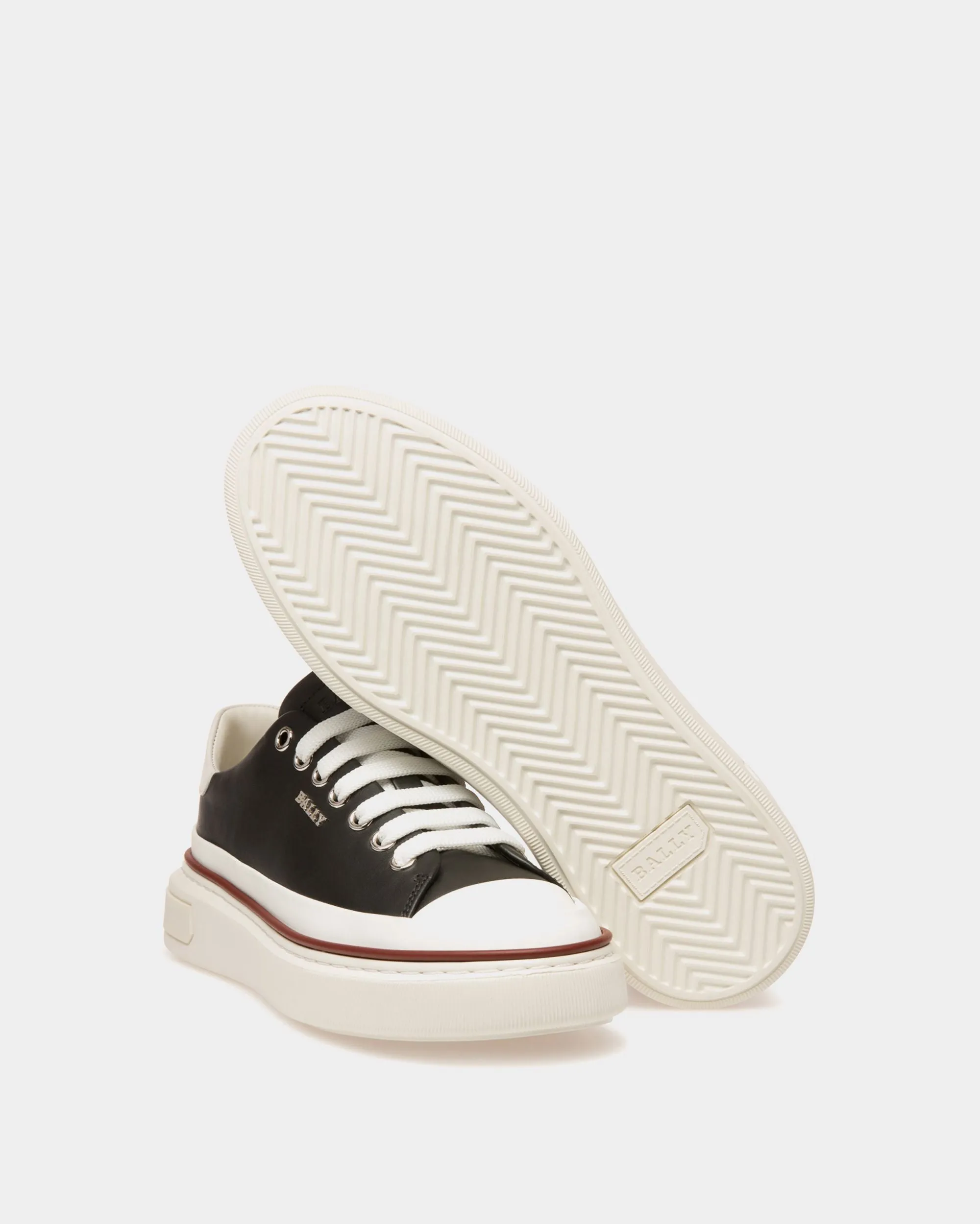 Maily Leather Sneakers In Black