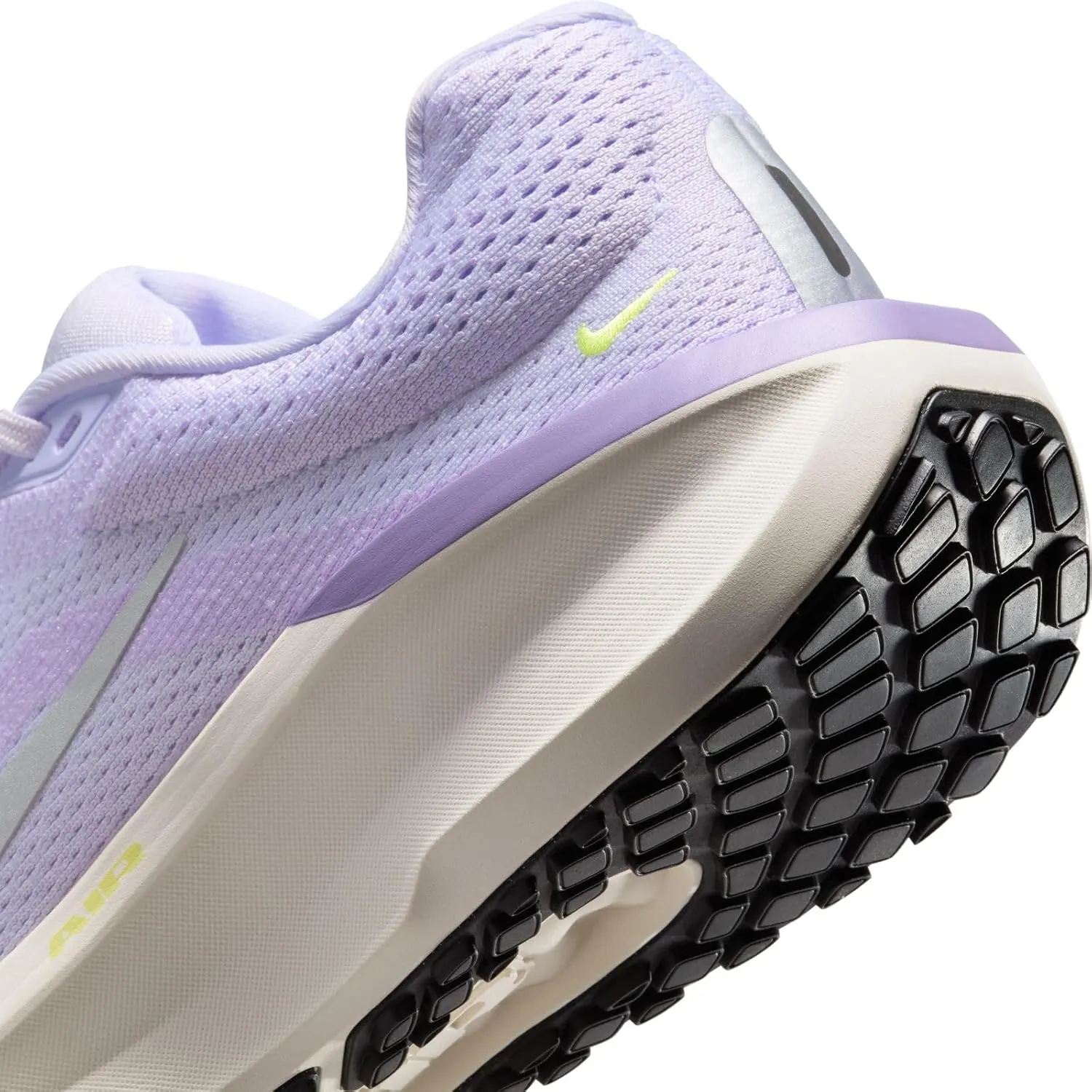 Nike Women's Winflo 11 Sneaker