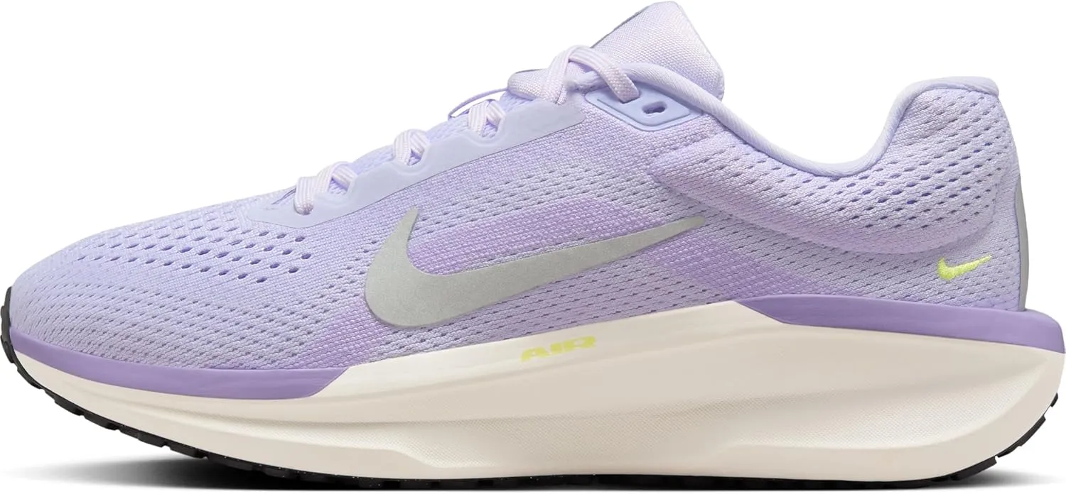 Nike Women's Winflo 11 Sneaker