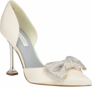 Nine West Women's Fannie Pump with Bow