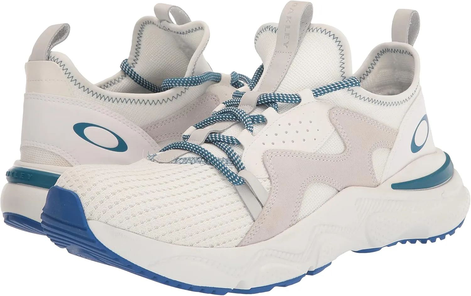 Oakley Unisex-Adult Cosmos Sneaker