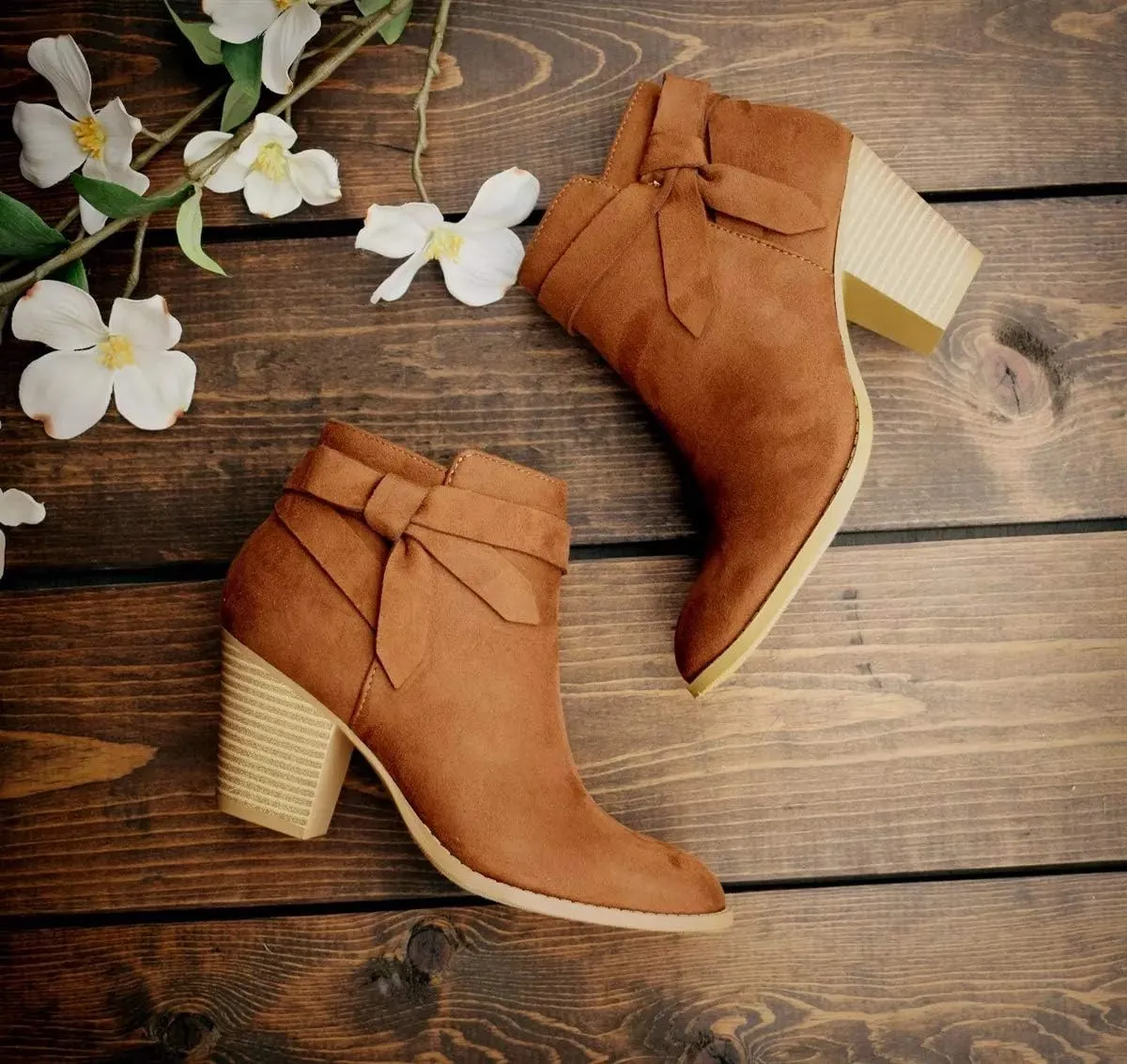 PiePieBuy Women's Tie Knot Chelsea Pump Ankle Boots Closed Toe Stacked Heel Booties Shoes