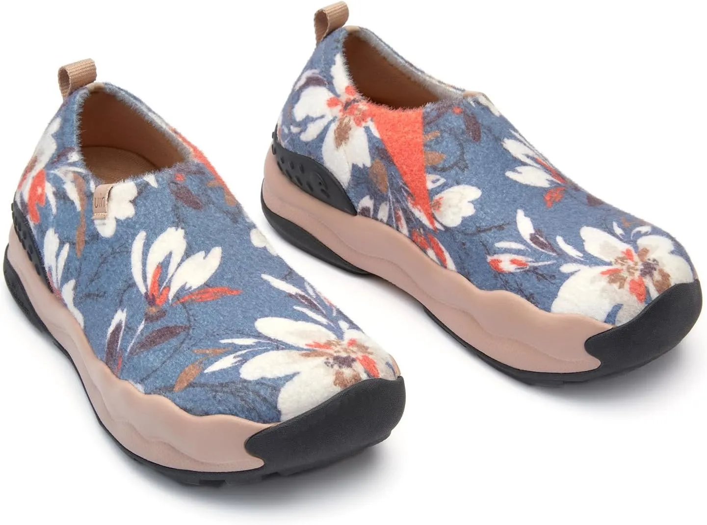 UIN Women's Plush Walking Shoes Chunky Slip On Lightweight Art Travel Fashion Sneaker Toledo Series