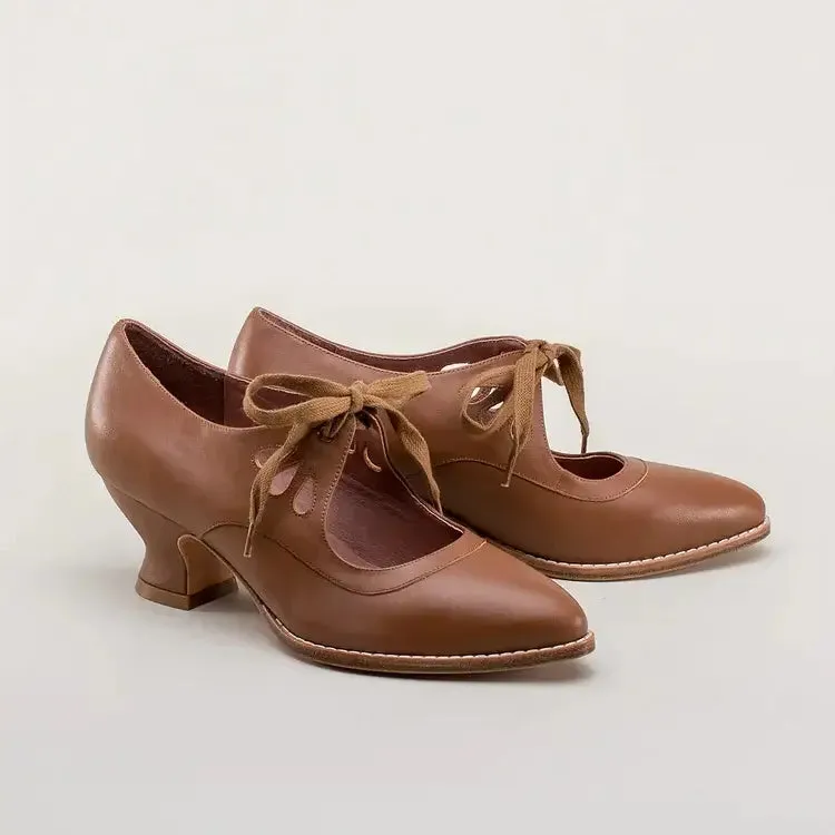 Vintage Lace-Up Heels | Retro Oxford Style | Comfortable Mid-Heel
