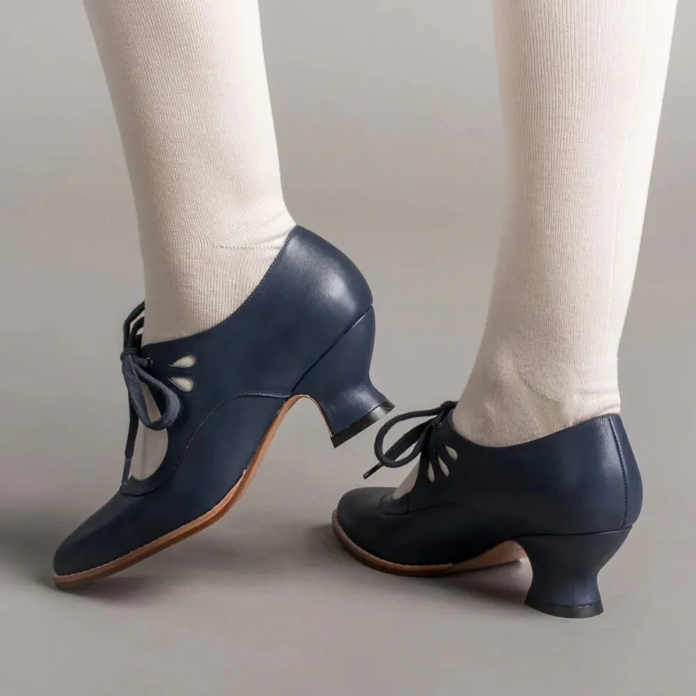 Vintage Lace-Up Heels | Retro Oxford Style | Comfortable Mid-Heel