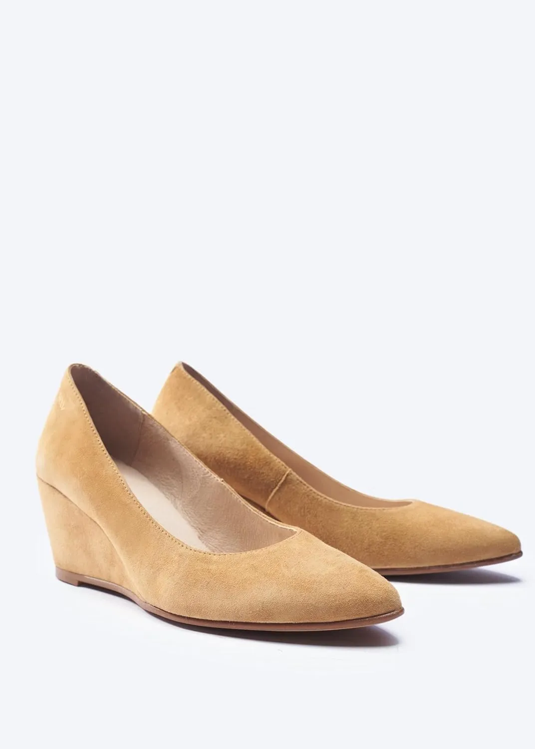 VISCATA Verona Women's Suede Wedge, Spain Handmade Casual Pump Comfortable Shoes with a Sturdy All Natural 2.5” Wedge. Made with Cushioned Leather Insole and Lined with Premium Leather